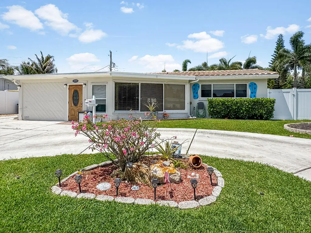 1009 SE 15th Street, Deerfield Beach, FL 33441 - #1