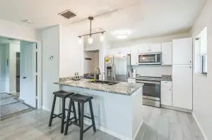 6537 SE Federal Highway #202, Stuart, FL 34997
