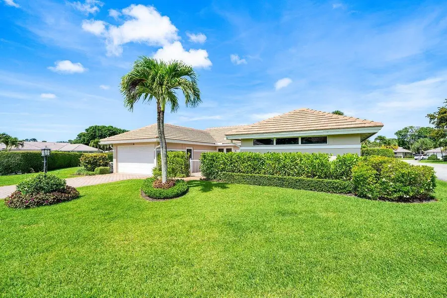 11609 N Lake Drive #14 Garden, Boynton Beach, FL 33436 - #2