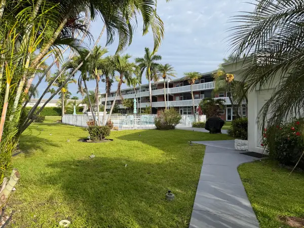 161 NE 10th Avenue #12b, Hallandale Beach, FL 33009
