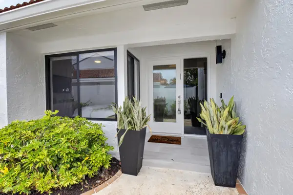 7368 Woodmont Court, Boca Raton, FL 33434
