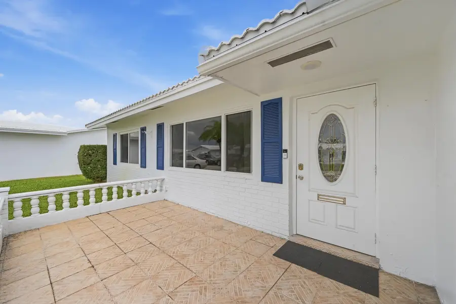 1316 SW 23rd Street, Boynton Beach, FL 33426 - #3