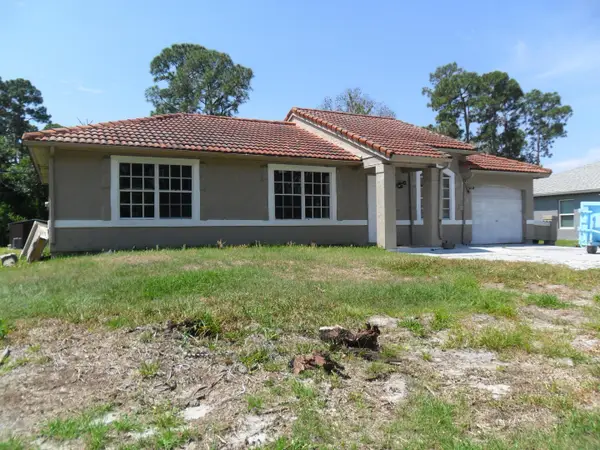 1826 SW Del Rio Boulevard, Port St Lucie, FL 34953