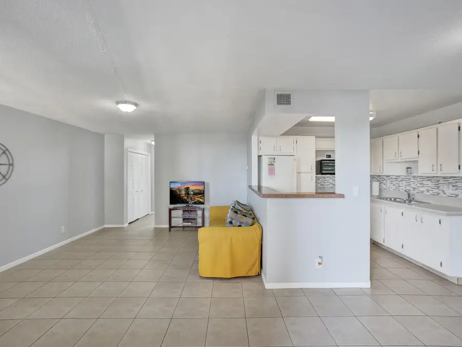 1811 Jefferson Street #404, Hollywood, FL 33020 - #3