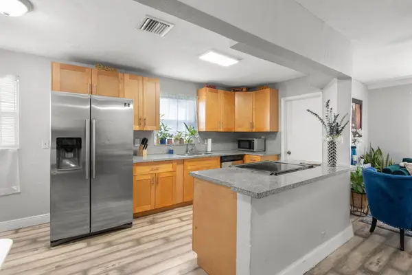 1241 NW 30th Avenue, Fort Lauderdale, FL 33311