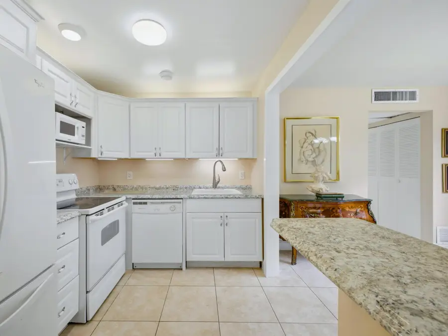 154 Tuscany C, Delray Beach, FL 33446 - #2