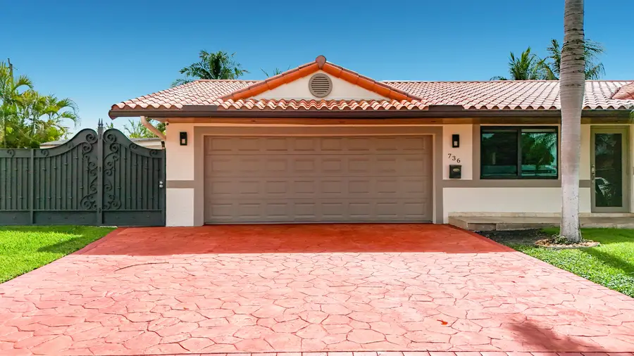 736 NW 12th Avenue, Dania Beach, FL 33004 - #2