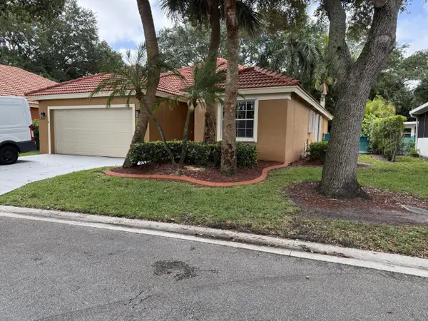 1084 Aspri Way, Riviera Beach, FL 33418