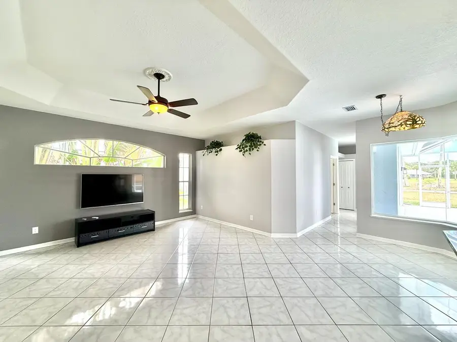 165 SE Osprey, Port Saint Lucie, FL 34984 - #2