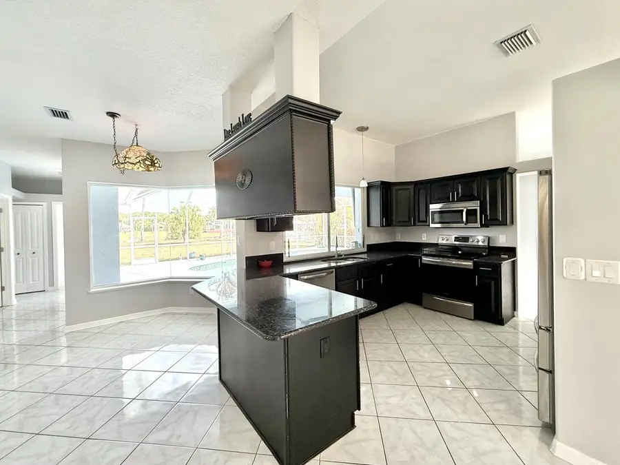 165 SE Osprey, Port Saint Lucie, FL 34984 - #3