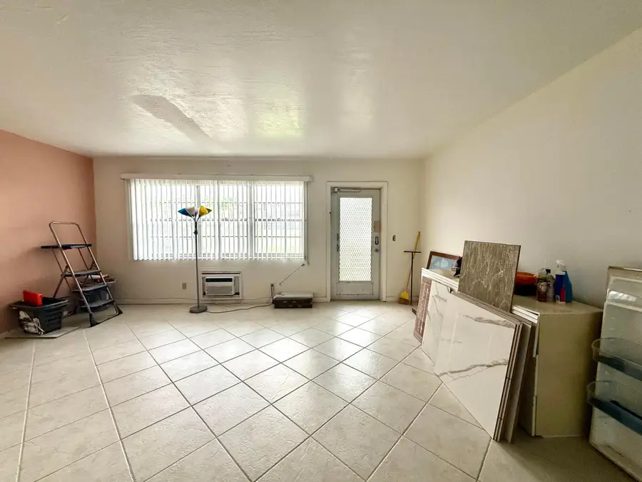 343 Chatham, West Palm Beach, FL 33417 - #3