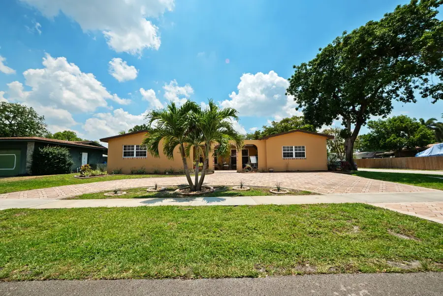 8350 NW 23rd Street, Pembroke Pines, FL 33024 - #2