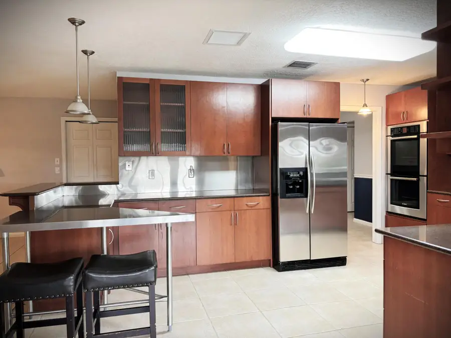 202 SW Crescent Avenue, Port Saint Lucie, FL 34984 - #2