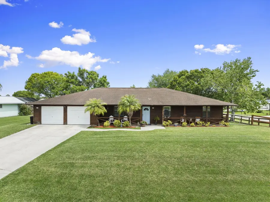 210 Deerwood Lane, Fort Pierce, FL 34947 - #2