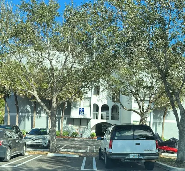 1850 N Congress Avenue #201, West Palm Beach, FL 33401