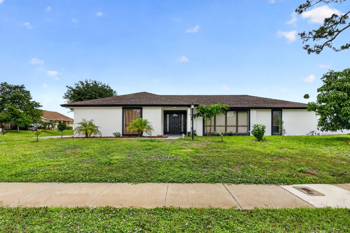 4831 Dorchester Mews, Haverhill, FL 33415 - #1