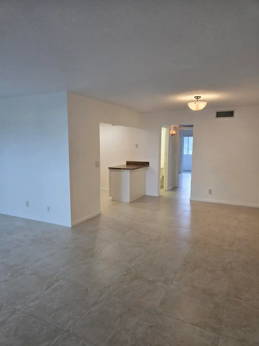 Address Withheld By Seller, West Palm Beach, FL 33417 - #2