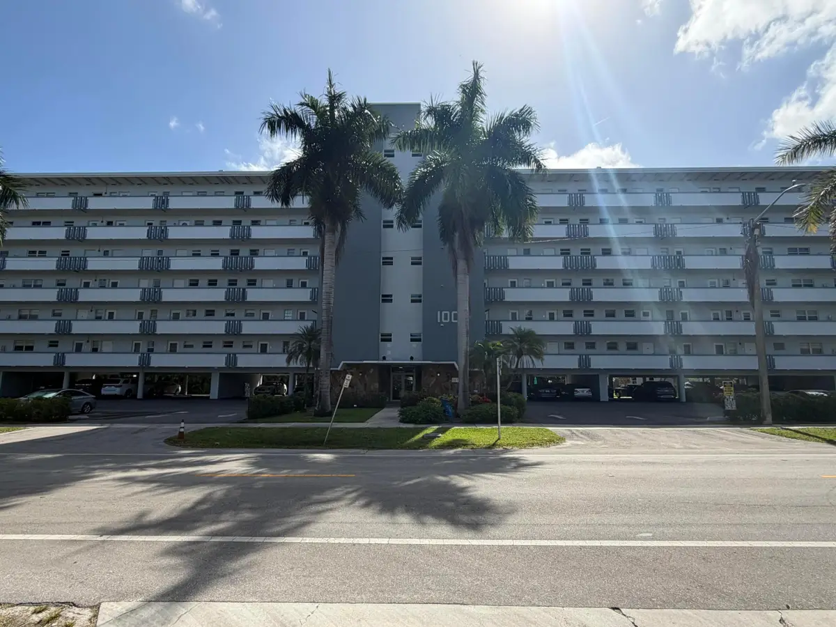 1000 NE 14th Avenue #304, Hallandale Beach, FL 33009 - #1
