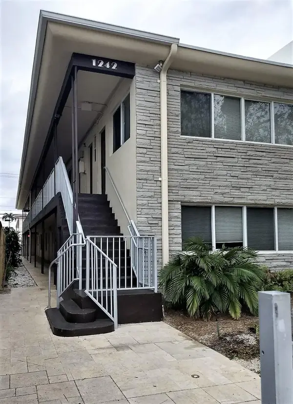 1242 Alton Road #202, Miami Beach, FL 33139