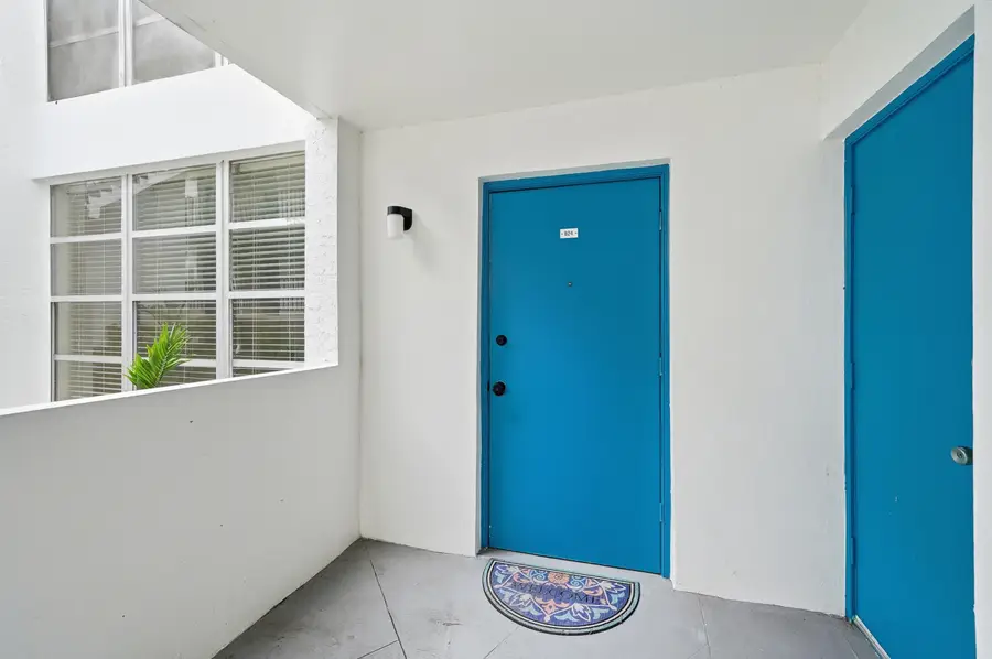 6903 Cypress Road #B24, Plantation, FL 33317 - #2