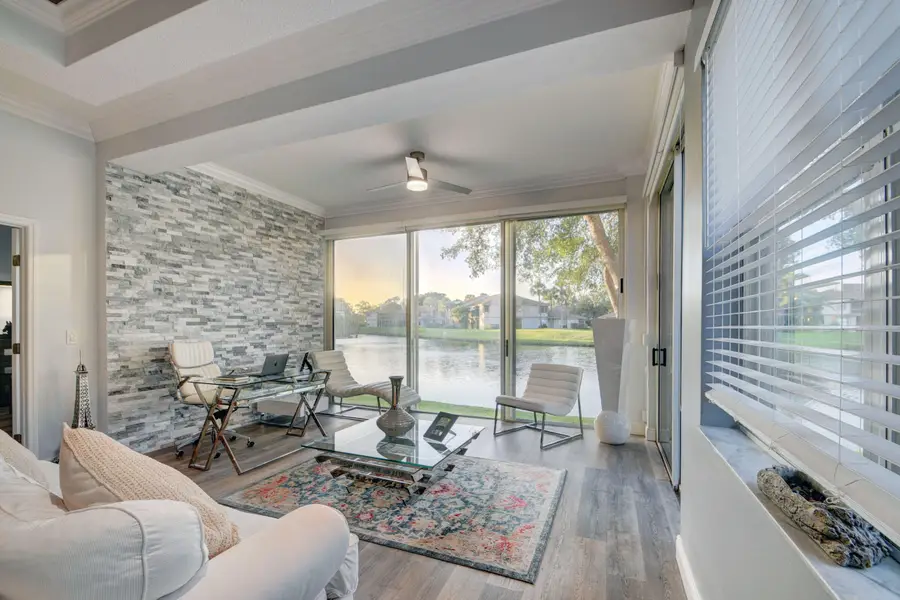 150 Harbor Lake Circle, Greenacres, FL 33413 - #3
