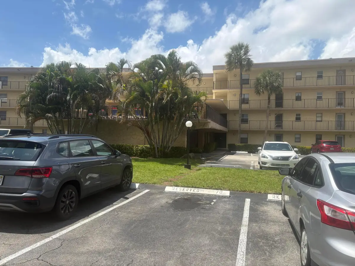 9355 SW 8th Street #225, Boca Raton, FL 33428 - #1