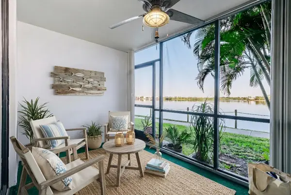 109 Lake Emerald Drive, Oakland Park, FL 33309