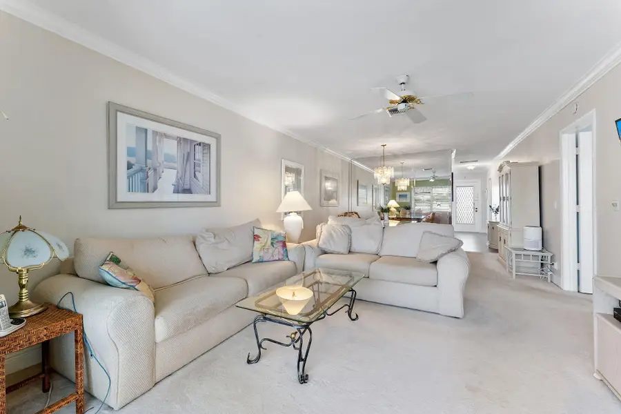 2401 Del-aire Boulevard E #201, Delray Beach, FL 33445 - #3