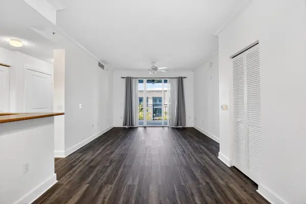 1660 Renaissance Commons Boulevard #2626, Boynton Beach, FL 33426