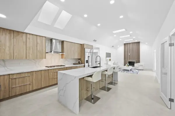7571 Estrella Circle, Boca Raton, FL 33433