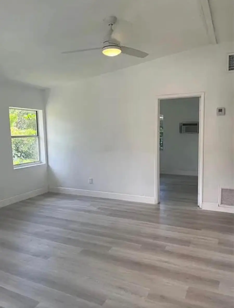1664 SW 30th Avenue, Fort Lauderdale, FL 33312 - #2