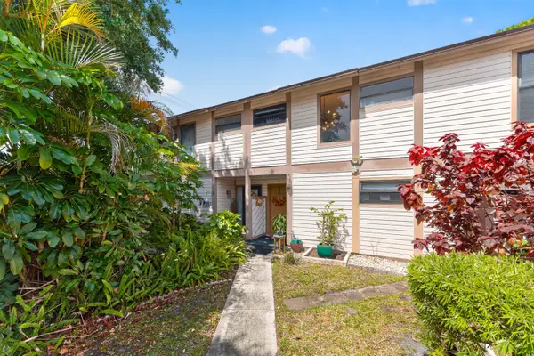 124 Sherwood Circle #11b, Jupiter, FL 33458