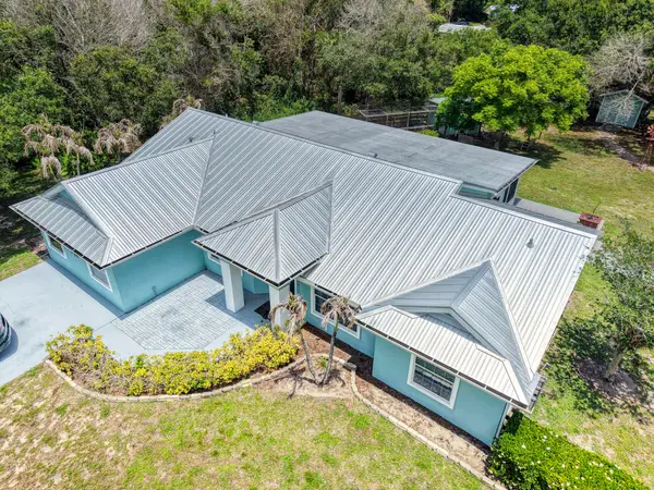 5700 Oleander Avenue, Fort Pierce, FL 34982