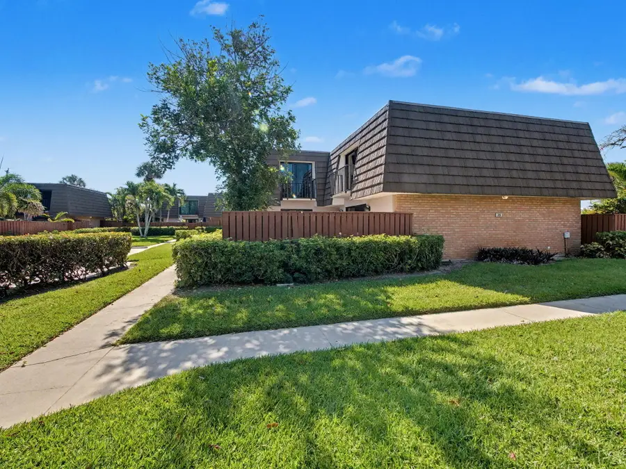 1921 19th Court, Jupiter, FL 33477 - #2