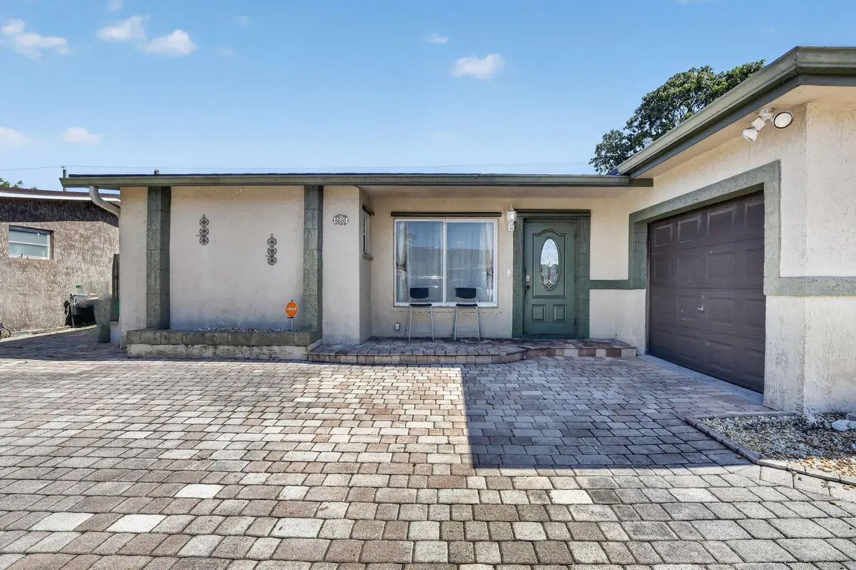 8600 NW 29th Street, Sunrise, FL 33322 - #1