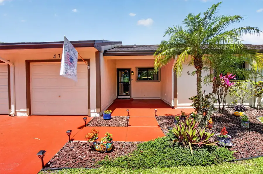 43 Mayfair Lane, Boynton Beach, FL 33426 - #2