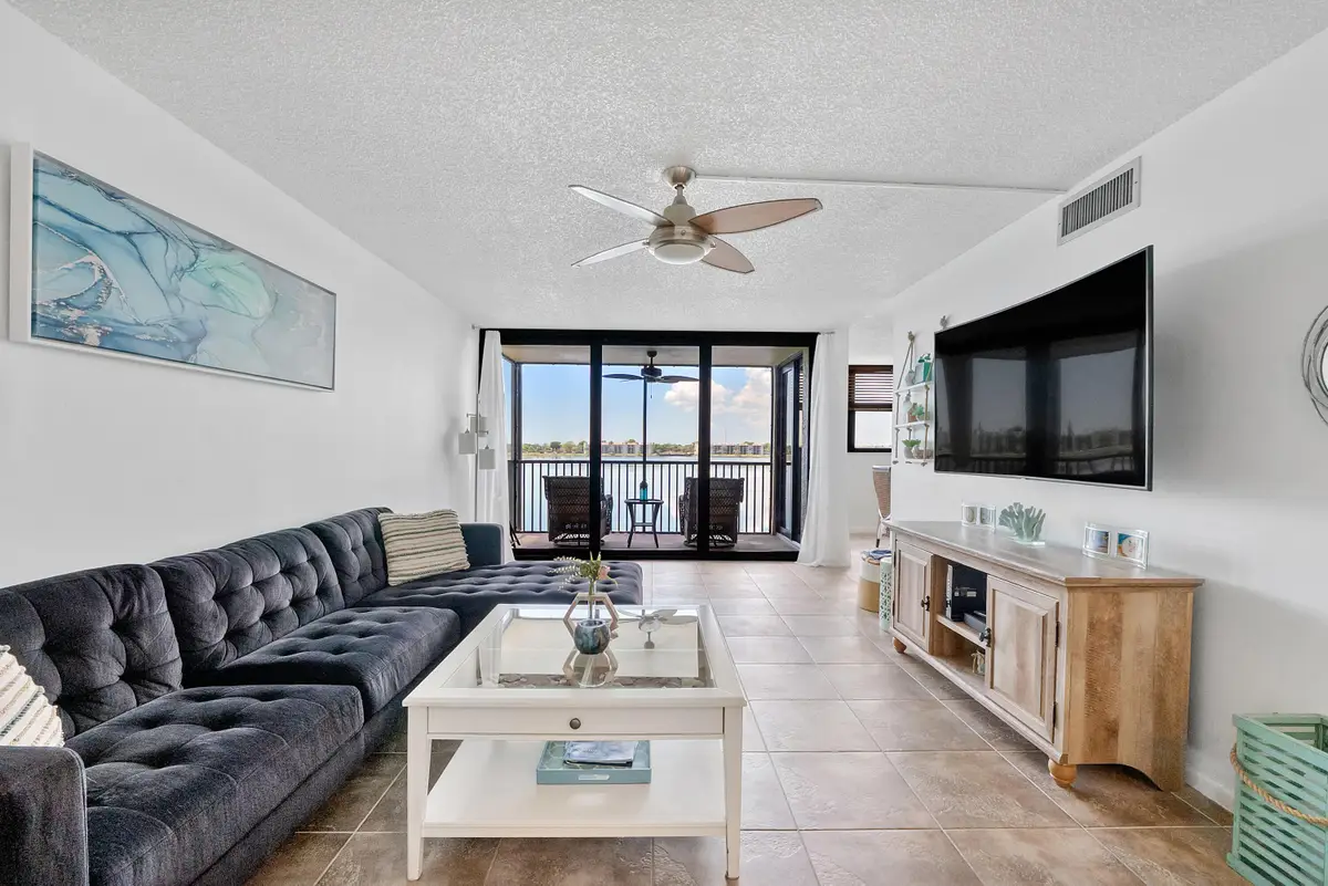 106 Lake Emerald Drive #308, Oakland Park, FL 33309 - #1