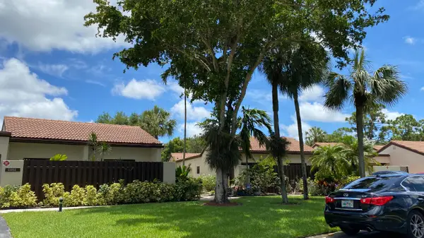 21952 Cypress Drive #40, Boca Raton, FL 33433