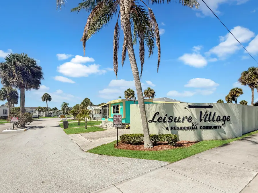 143 SE Easy Street, Stuart, FL 34994 - #2