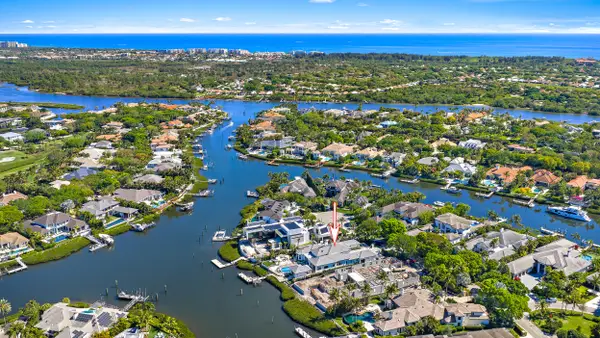 386 Eagle Drive, Jupiter, FL 33477