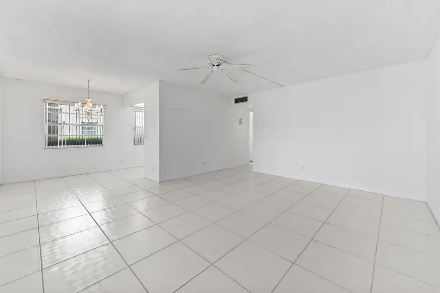 346 Capri #H, Delray Beach, FL 33484 - #2
