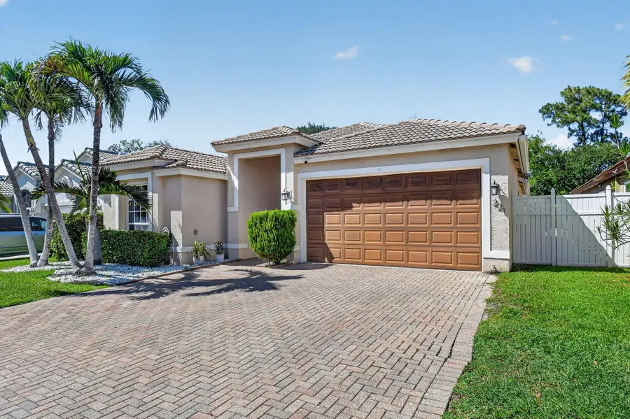 221 Preserve Court, Royal Palm Beach, FL 33411 - #2