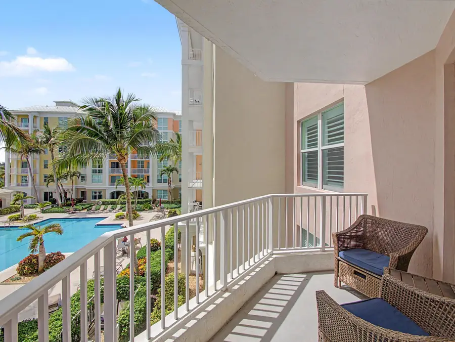 806 E Windward Way, Lantana, FL 33462 - #2