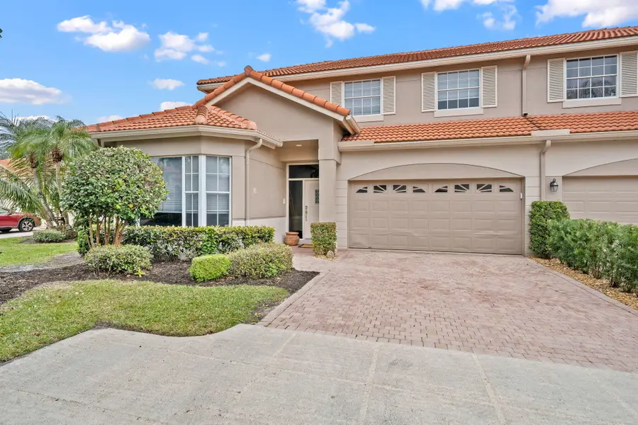 33 Monterey Pointe Drive, Palm Beach Gardens, FL 33418 - #2