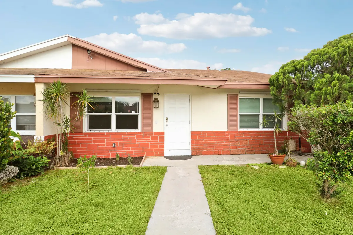 3814 Van Cott Circle, West Palm Beach, FL 33403 - #1