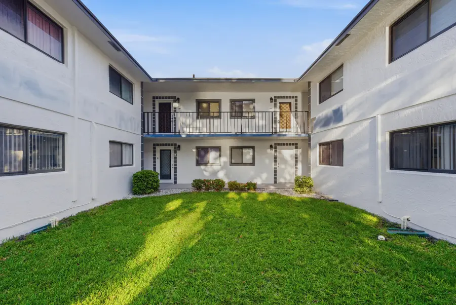 15301 Pembridge Avenue #44, Delray Beach, FL 33484 - #2