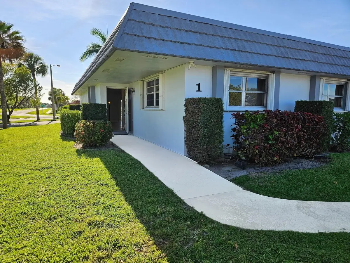 2886 E Fernley Dr Drive E #1, West Palm Beach, FL 33415 - #1