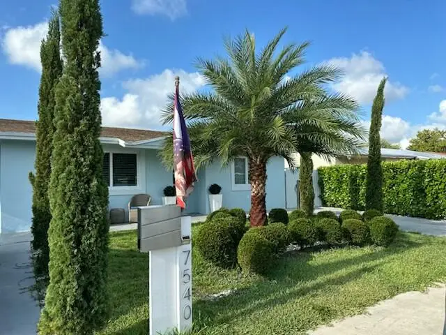 7540 Hope Street, Hollywood, FL 33024 - #1