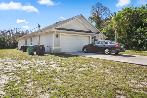 609 NW Cardinal Drive, Port St Lucie, FL 34983