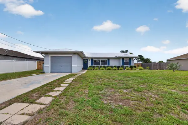 1031 SW Idol Avenue, Port St Lucie, FL 34953